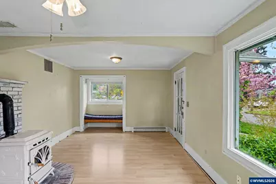 941 SW 10th St, Corvallis, OR 97333 - Photo 8