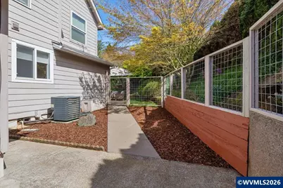 1737 Sunburst Ter NW, Salem, OR 97304 - Photo 40