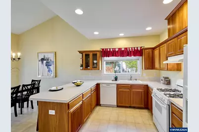 111 Breyonna Wy, Silverton, OR 97381 - Photo 10