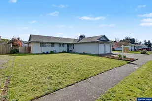 1368 Westwood Dr, Stayton, OR 97383 - Photo 2