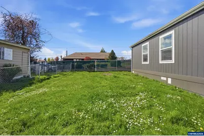 1103 N Springbrook #37 Rd, Newberg, OR 97132 - Photo 28