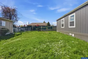 1103 N Springbrook Rd, Newberg, OR 97132 - Photo 28