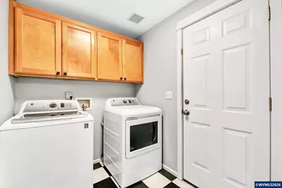 41 Sandalwood Lp, Creswell, OR 97426 - Photo 22