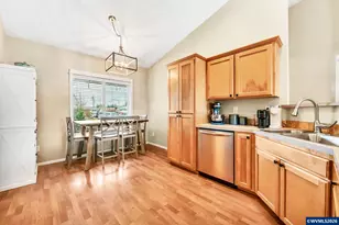 41 Sandalwood Lp, Creswell, OR 97426 - Photo 16