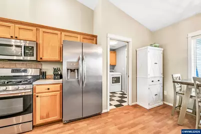 41 Sandalwood Lp, Creswell, OR 97426 - Photo 20