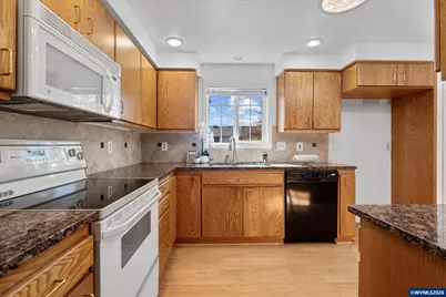 3781 Joshua Av NE, Salem, OR 97305 - Photo 16