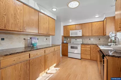 3781 Joshua Av NE, Salem, OR 97305 - Photo 14