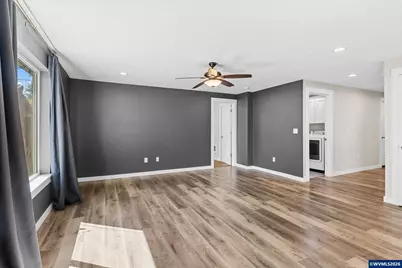 3140 NE Knox Butte Av, Albany, OR 97321 - Photo 10