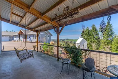 1092 Vineyard View Way S, Salem, OR 97306 - Photo 14