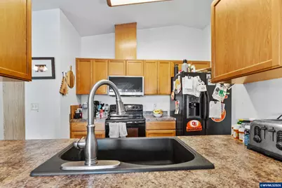 7530 6th St SE, Turner, OR 97392 - Photo 6