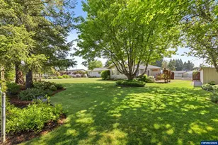 2920 Clover St NE, Albany, OR 97322 - Photo 32