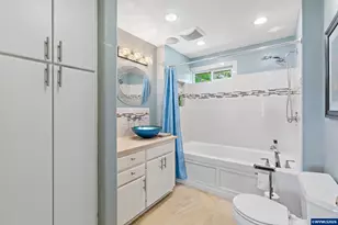 2920 Clover St NE, Albany, OR 97322 - Photo 22