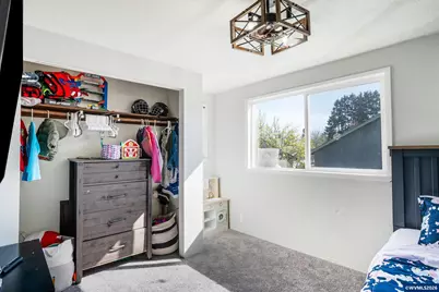 796 S R St St, Cottage Grove, OR 97424 - Photo 16