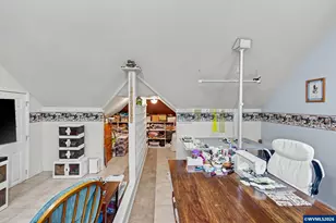 245 Edgewood Dr, Silverton, OR 97381 - Photo 42