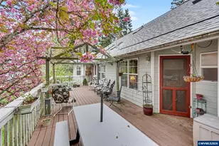 245 Edgewood Dr, Silverton, OR 97381 - Photo 48