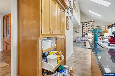 245 Edgewood Dr, Silverton, OR 97381 - Photo 16