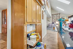 245 Edgewood Dr, Silverton, OR 97381 - Photo 16