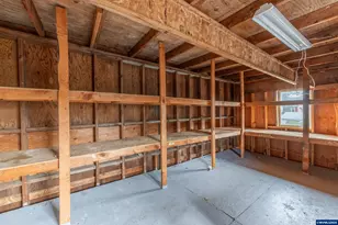 220 SW 29th St, Newport, OR 97365 - Photo 28