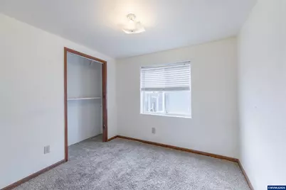 220 SW 29th St, Newport, OR 97365 - Photo 26