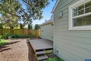 170 E Rose St, Lebanon, OR 97355 - Photo 38