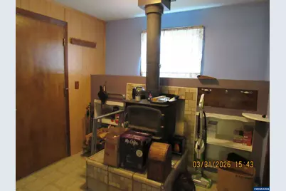 854 SW Swift Av, Mill City, OR 97360 - Photo 14