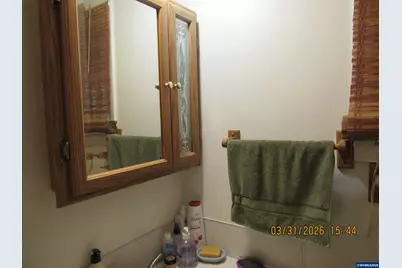 854 SW Swift Av, Mill City, OR 97360 - Photo 16