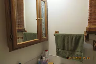 854 SW Swift Ave, Mill City, OR 97360 - Photo 16