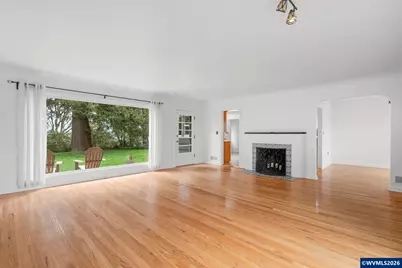 2742 Bluff Av SE, Salem, OR 97302 - Photo 4