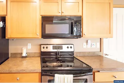 1937 Summerfield Ct SW, Albany, OR 97321 - Photo 8