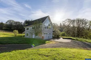 33678 Mary&apos S River Estates Rd, Philomath, OR 97370 - Photo 2