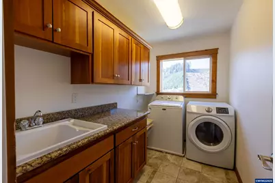 33678 Mary's River Estates Rd, Philomath, OR 97370 - Photo 22