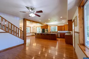 33678 Mary&apos S River Estates Rd, Philomath, OR 97370 - Photo 10