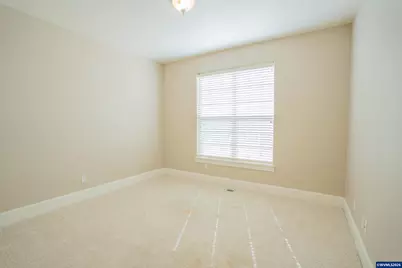 1055 Filbert St, Brownsville, OR 97327 - Photo 18