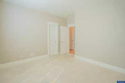 1055 Filbert St, Brownsville, OR 97327 - Photo 20