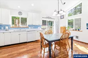 142 S Quadrant St, Rockaway Beach, OR 97201 - Photo 12