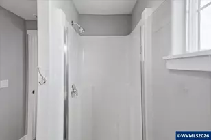 128 Weldwood Dr, Lebanon, OR 97355 - Photo 34