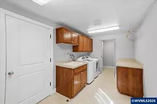 128 Weldwood Dr, Lebanon, OR 97355 - Photo 24