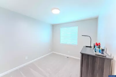 910 Kauai St SE, Salem, OR 97317 - Photo 14