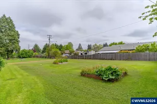2733 Birch St, Lebanon, OR 97355 - Photo 40