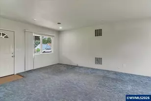 2733 Birch St, Lebanon, OR 97355 - Photo 10