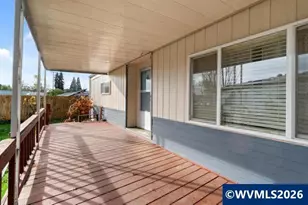 1905 Waverly Dr SE, Albany, OR 97322 - Photo 6