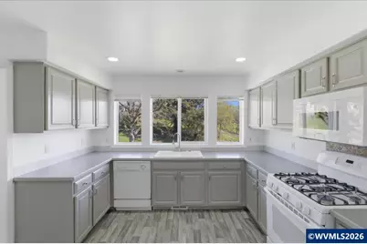 1438 Cathlamet Ct NW, Salem, OR 97304 - Photo 10