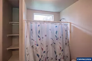 38381 Crawfordsville Dr, Sweet Home, OR 97386 - Photo 16