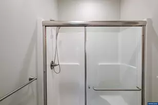 1531 SE Barberry Ave, Dallas, OR 97338 - Photo 28