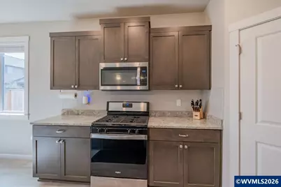 1531 SE Barberry Av, Dallas, OR 97338 - Photo 16