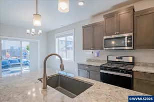 1531 SE Barberry Ave, Dallas, OR 97338 - Photo 10