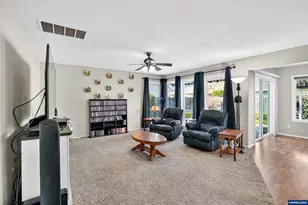 4289 Bison Ct NE, Salem, OR 97305 - Photo 18