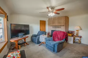 31146 Willoway Dr SW, Albany, OR 97321 - Photo 10