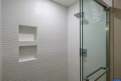 391 McNary Heights Dr N, Keizer, OR 97303 - Photo 28