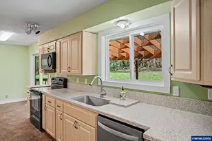 11072 S Bremer Rd, Canby, OR 97013 - Photo 14